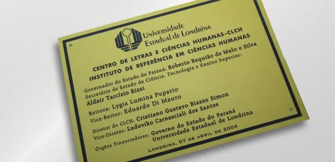 Placa Alumínio Dourado - UEL